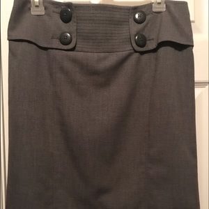 Grey pencil skirt